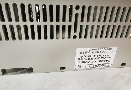 HITACHI SJ100-015NFE Frequency Converter 1.5KW 220V