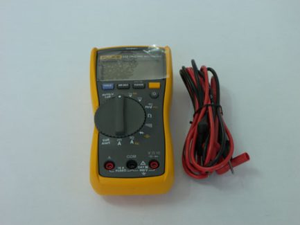 MULTIMETRO DIGITAL FLUKE 117