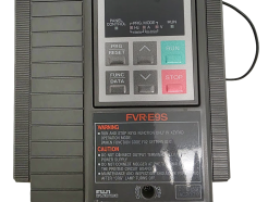 FUJI Frequency Inverter type FVRO.75E9S-7EN